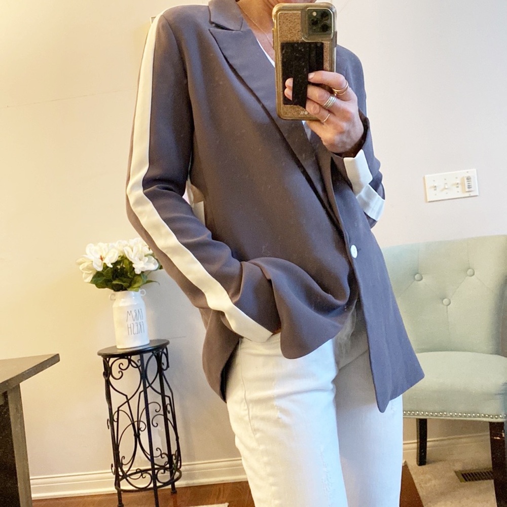 $278 NWT Amanda Uprichard | Kensington Blazer white chrome women size small